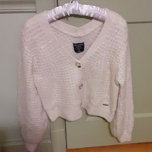 GORGEOUS like-new A&F fluffy cropped cardigan